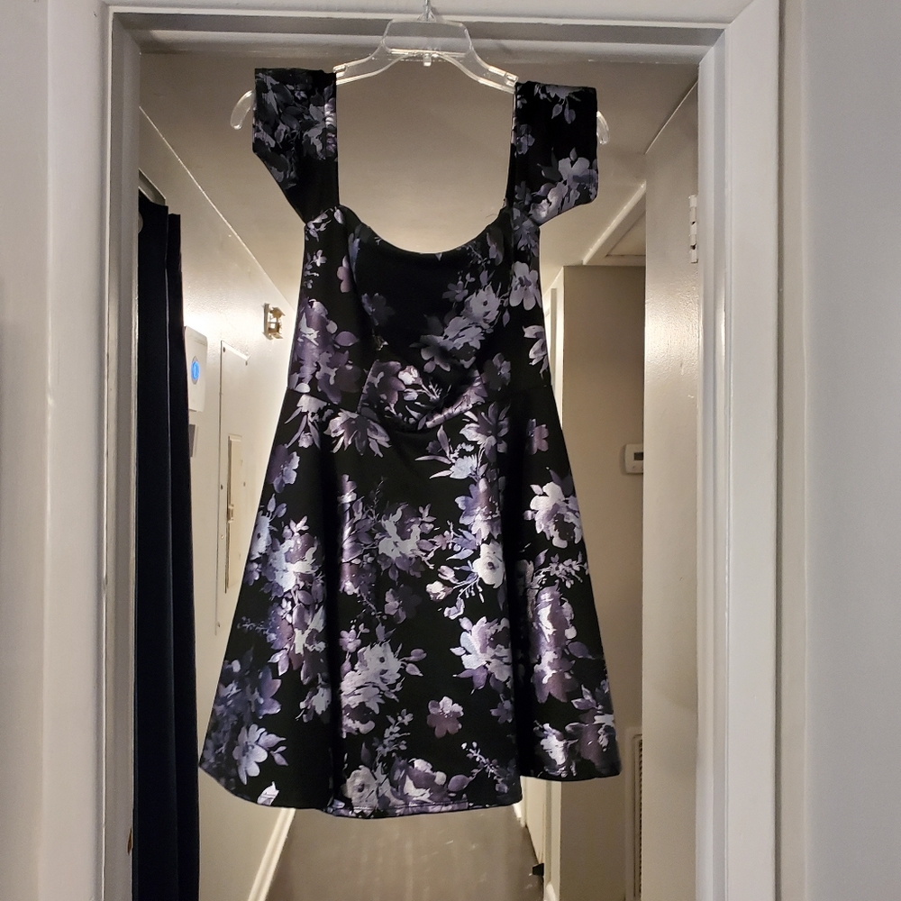 GB size XL black and silver dress